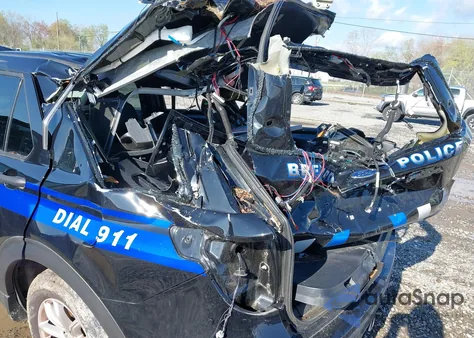 2022 Ford Police Interceptor из США, поврежденный, VIN 1FM5K8AC6NGC52692